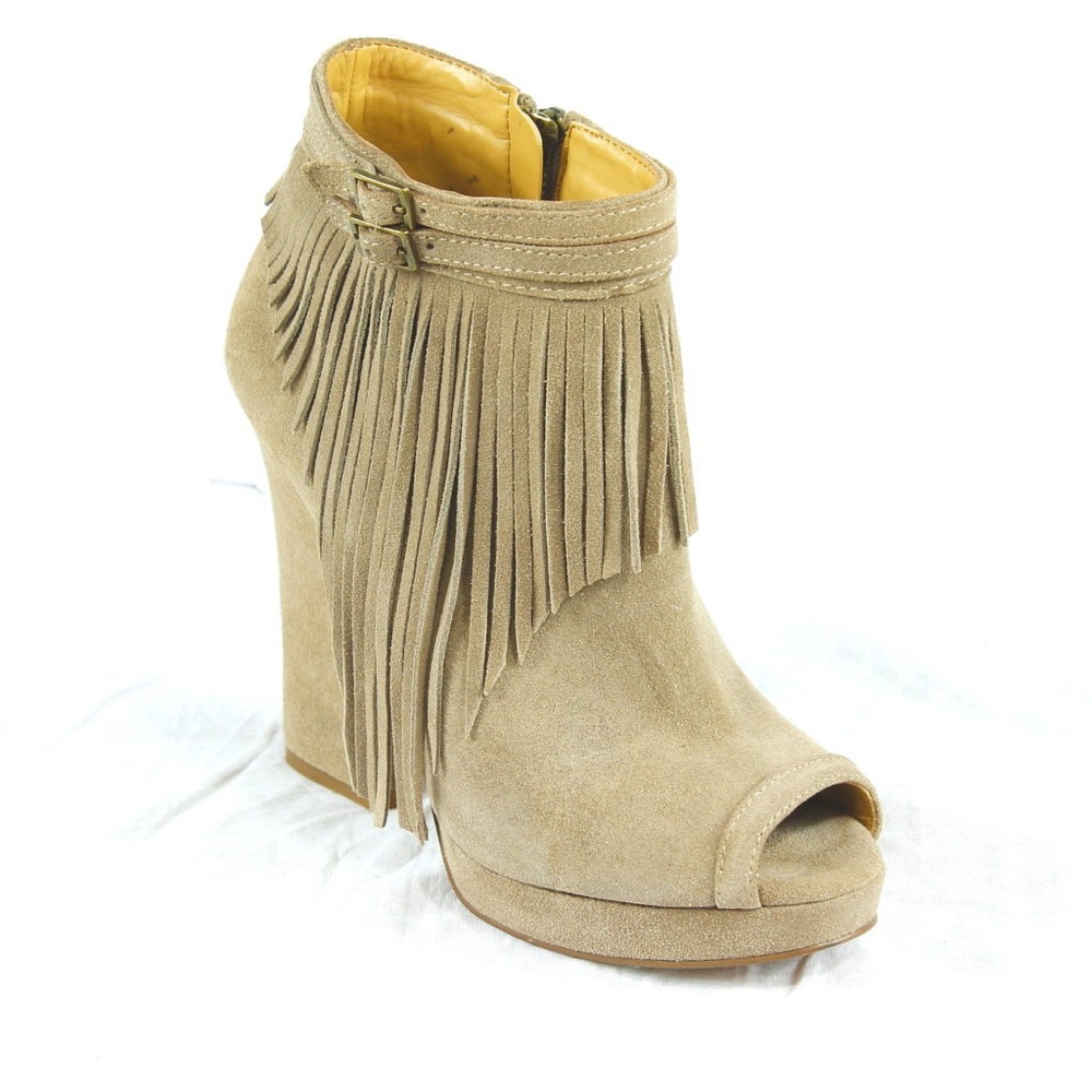 NINE WEST Leather Fringe Boots